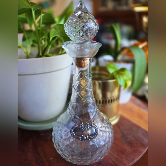 American Vintage Other - Vintage Silver Gin Decanter Tag